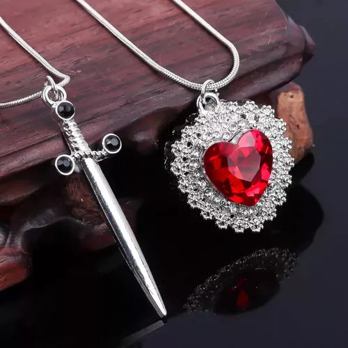 Collar Corazon y Espada Guardian